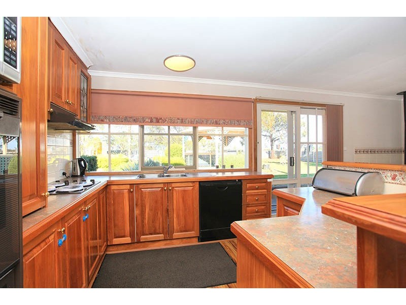 15  Arandt Road, Exford VIC 3338