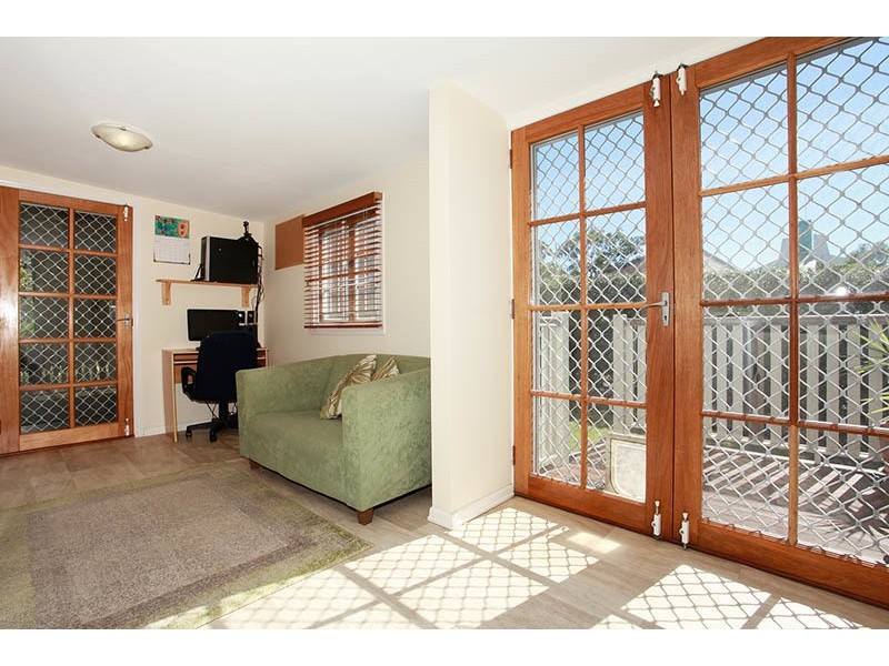 7 McEwan Street, Carina QLD 4152