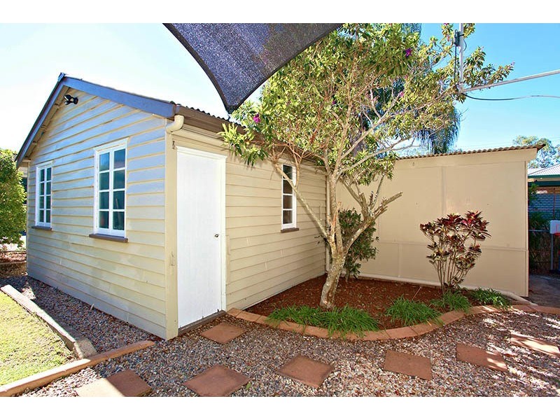 7 McEwan Street, Carina QLD 4152