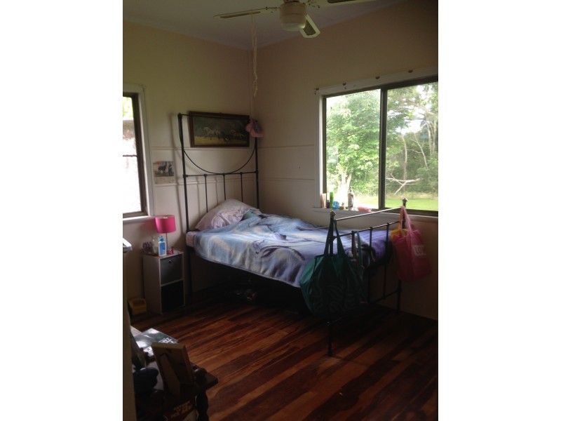 7733 Bruce Highway, Bloomsbury QLD 4799