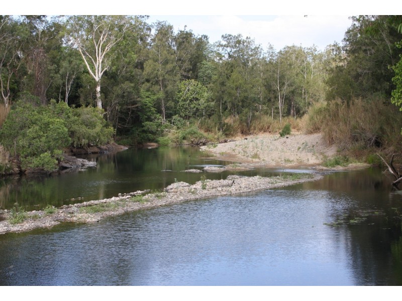 7733 Bruce Highway, Bloomsbury QLD 4799