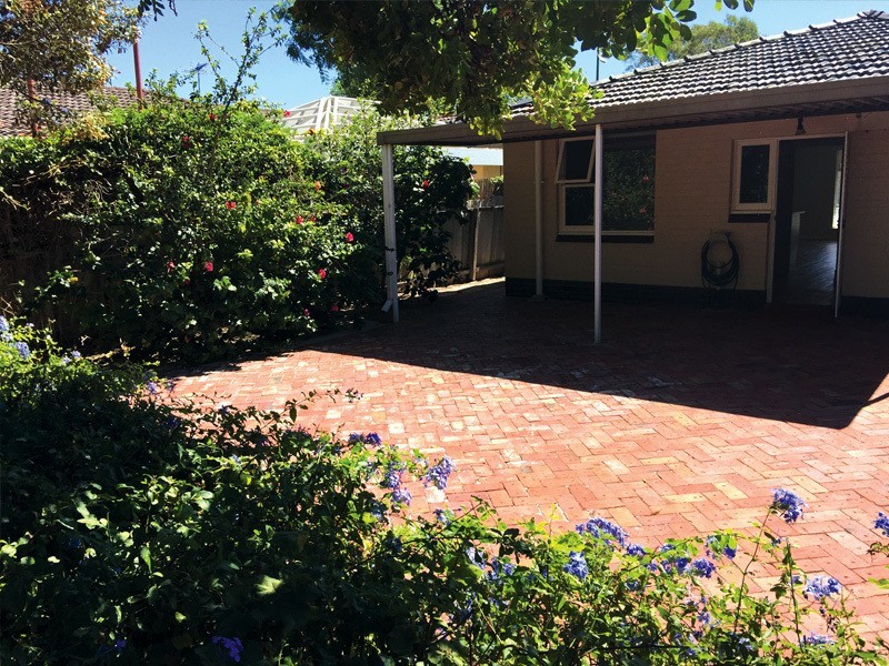 67 Hale Road, Wembley Downs WA 6019