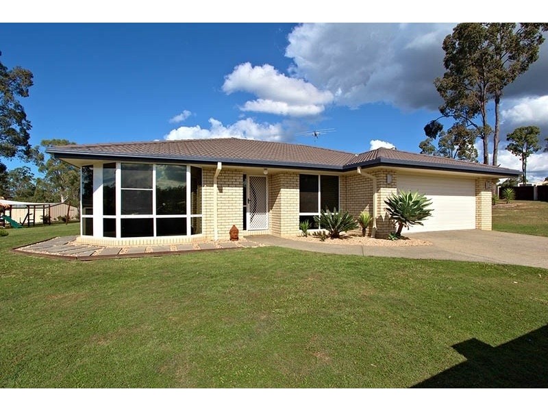2-4 Riesling court, Morayfield QLD 4506