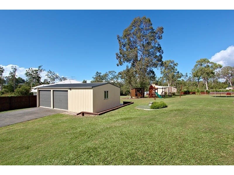 2-4 Riesling court, Morayfield QLD 4506