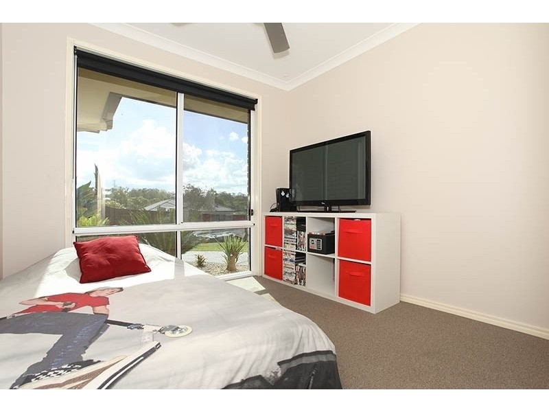2-4 Riesling court, Morayfield QLD 4506