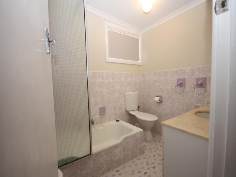 51 Alma Street, Wee Waa NSW 2388