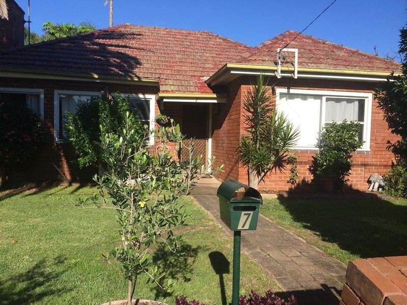 7 Palm Ave, North Manly NSW 2100