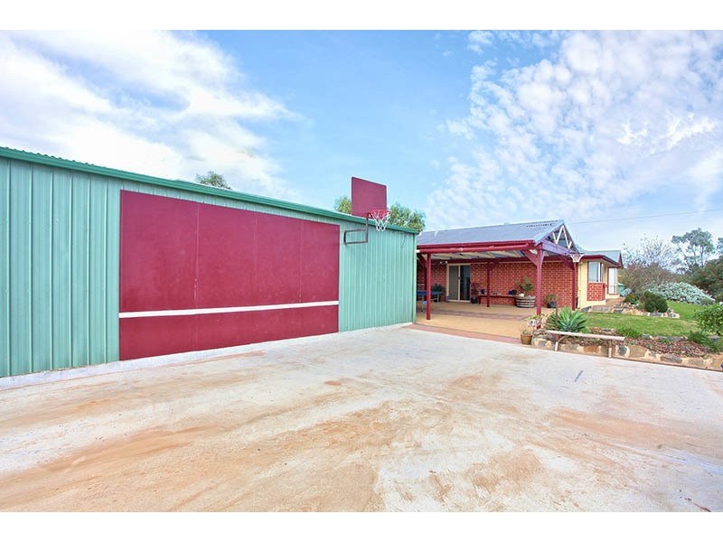 5  Murdock court, Penrice SA 5353