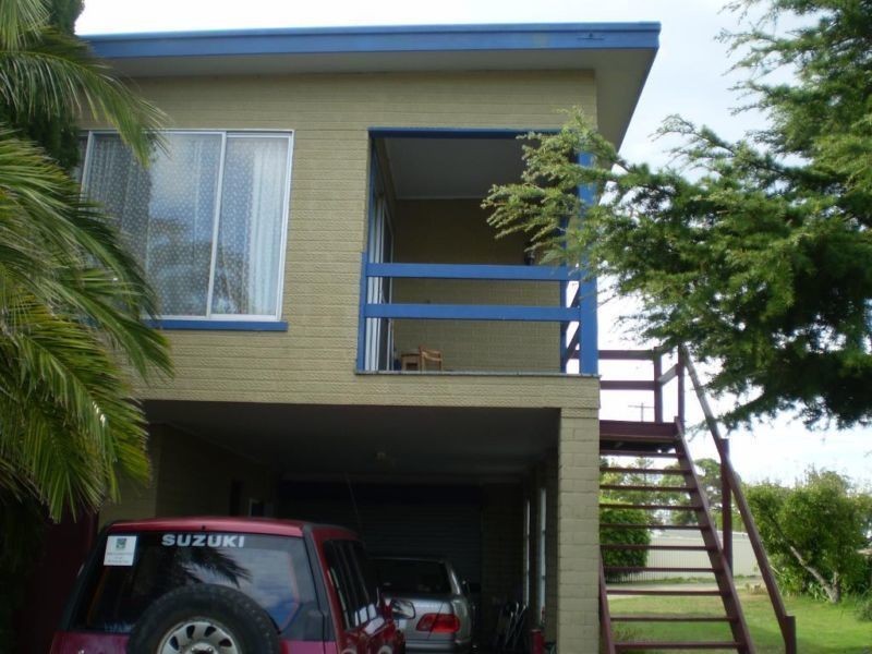 9 Rectory Street, Swansea TAS 7190
