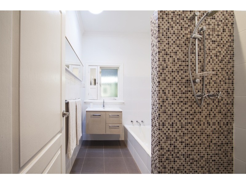 36 Walter Road West, Inglewood WA 6052