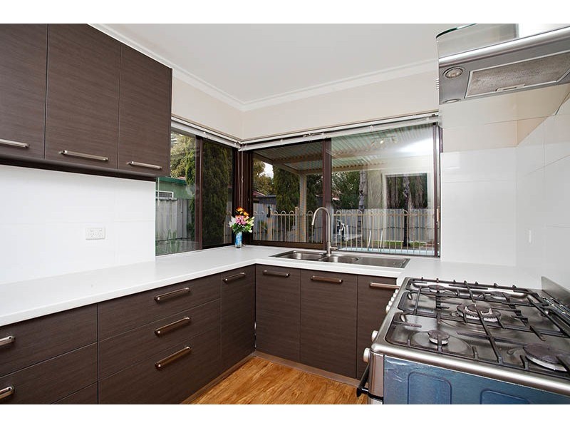 24  Abercairn Way, Parkwood WA 6147
