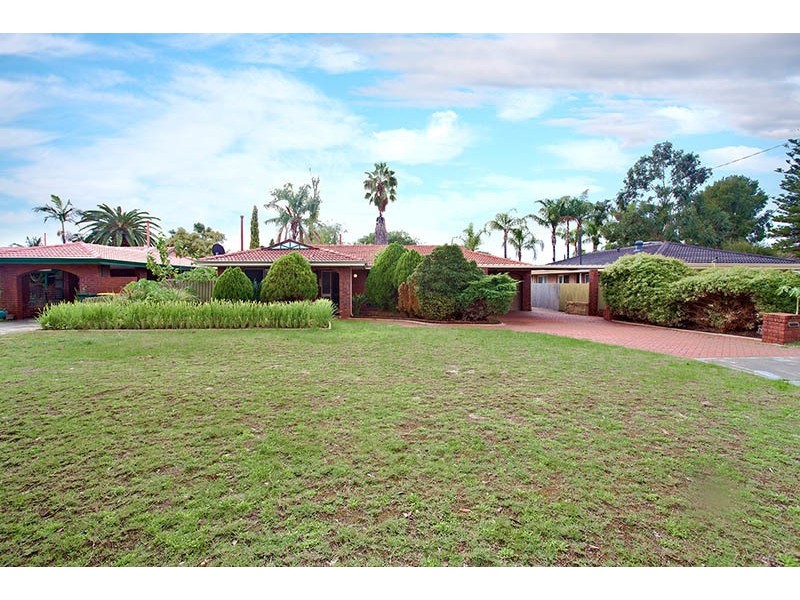 24  Abercairn Way, Parkwood WA 6147