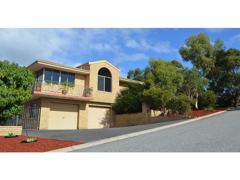 6 Allis Heights, Yangebup WA 6164