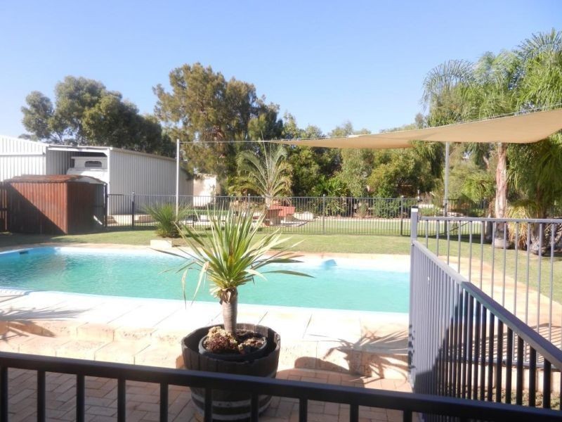 321 Wattleup Road, Wattleup WA 6166