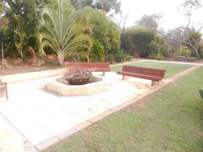 321 Wattleup Road, Wattleup WA 6166
