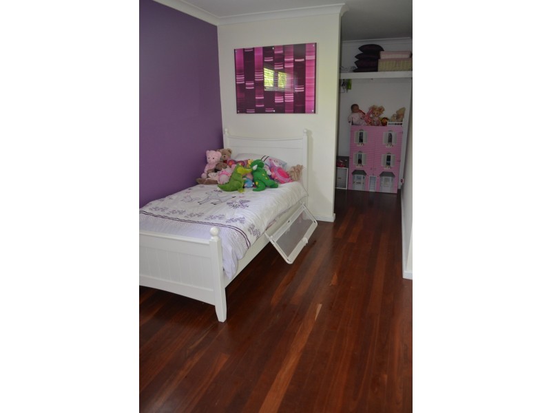 88  June Road, Safety Bay WA 6169