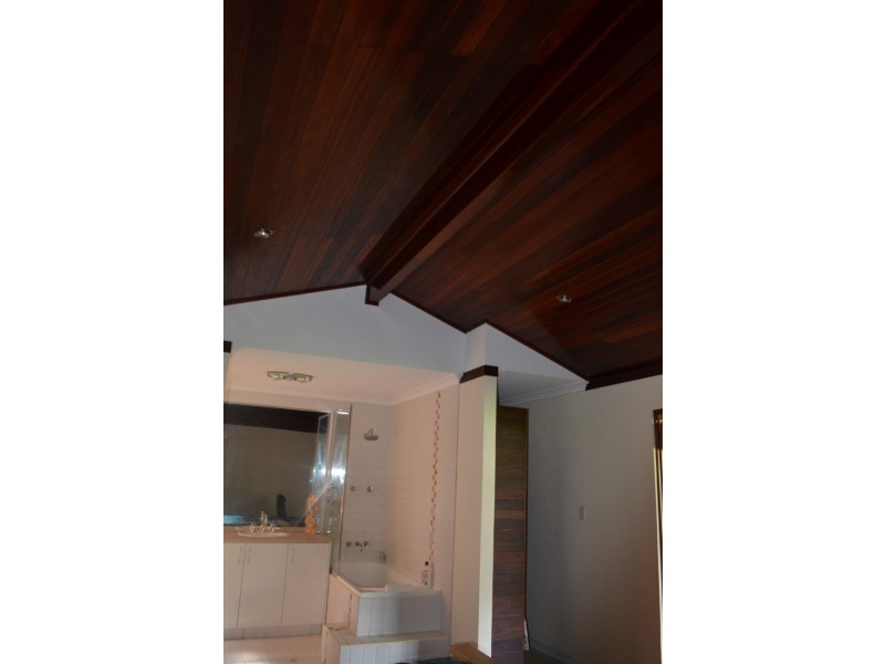 88  June Road, Safety Bay WA 6169