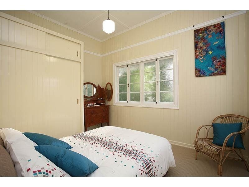 66 Menin Road, Corinda QLD 4075