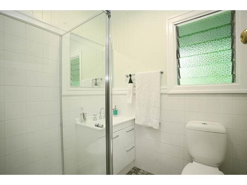 66 Menin Road, Corinda QLD 4075