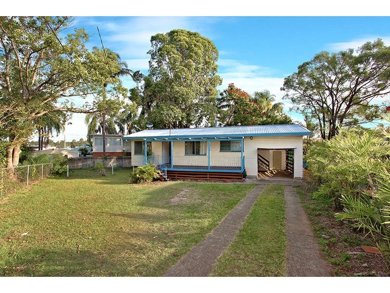 10 MOORE STREET, Logan Central QLD 4114