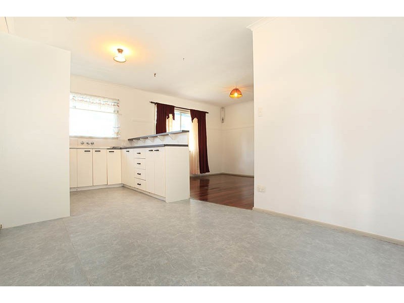 10 MOORE STREET, Logan Central QLD 4114