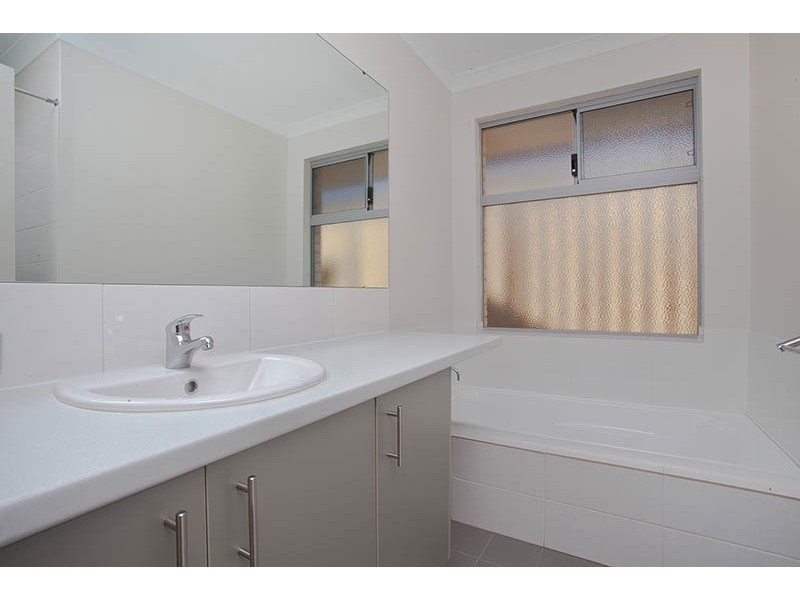 7 Ferrara Way, Girrawheen WA 6064