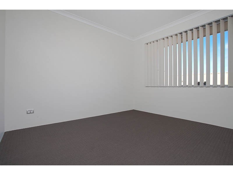 7 Ferrara Way, Girrawheen WA 6064