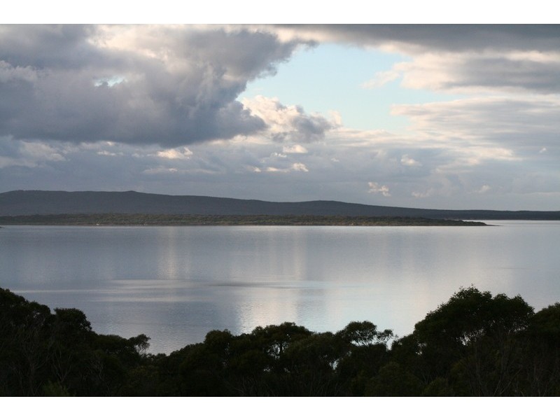 184 Proper Bay Road, Port Lincoln SA 5606