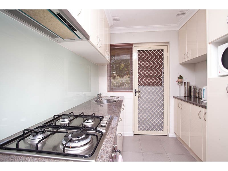 15/447 Canning Hwy, Como WA 6152
