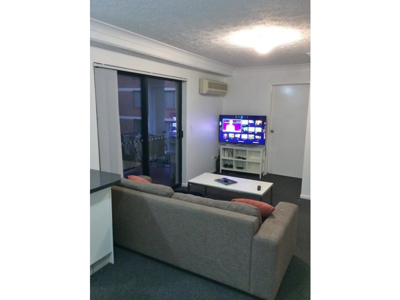 5/35 Britannia Ave, Broadbeach QLD 4218