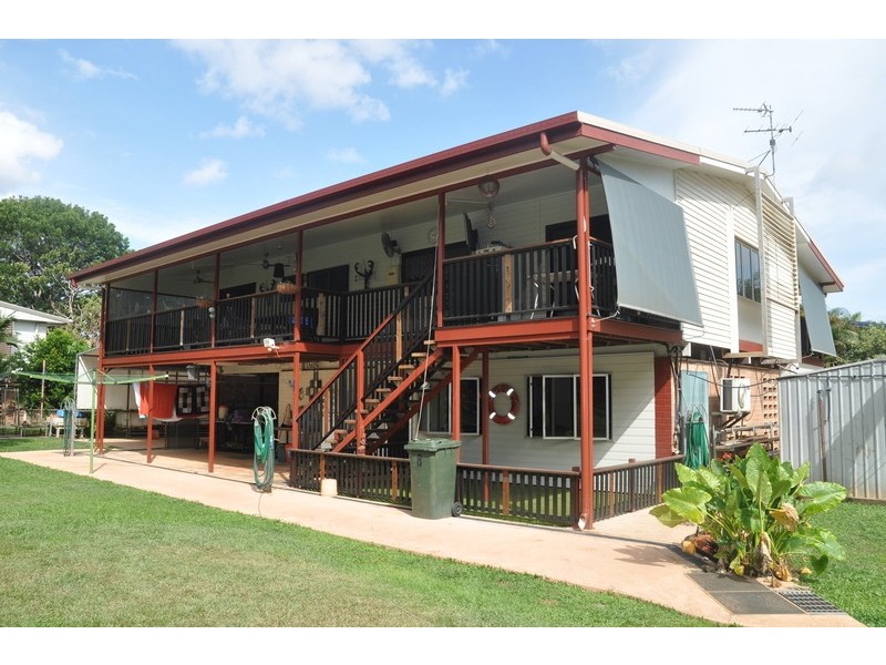 8 Bauhinia ave, Trunding QLD 4874