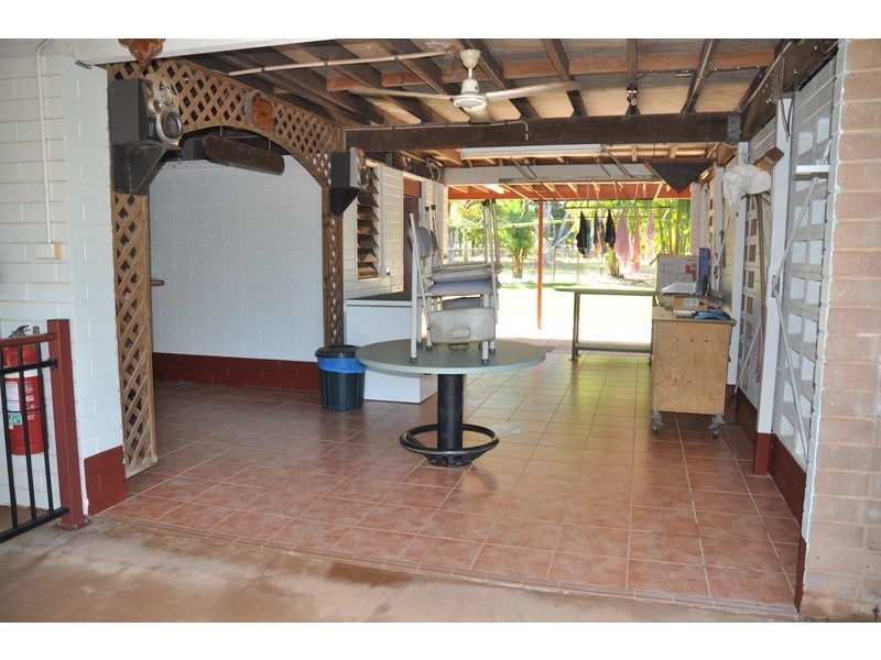 8 Bauhinia ave, Trunding QLD 4874