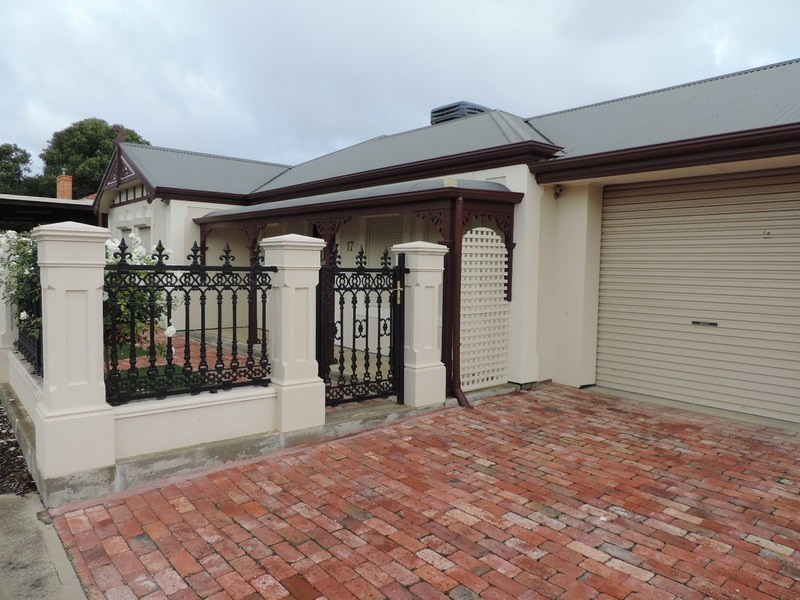 17 Blyth Street, Clearview SA 5085