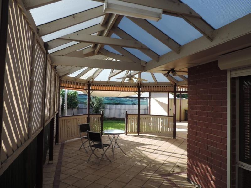 17 Blyth Street, Clearview SA 5085