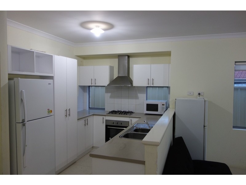 47 Derisleigh Street, Cannington WA 6107