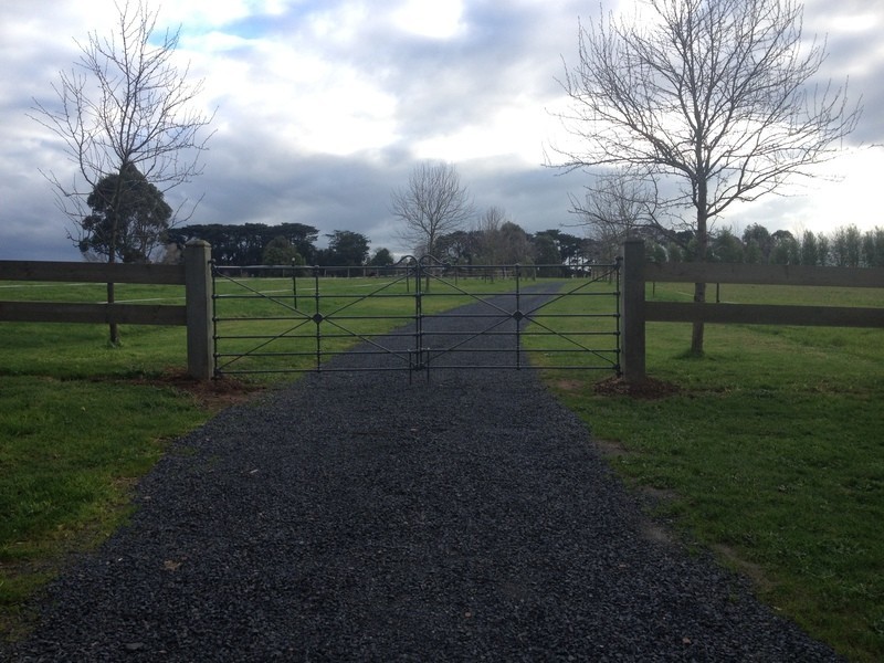 870 Main South Road, Drouin South VIC 3818