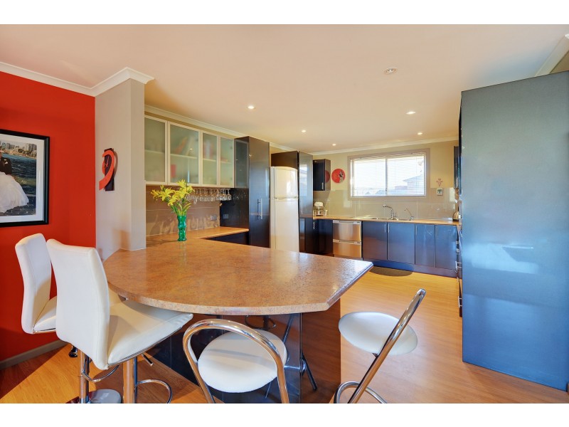 1/18 Rachel Crescent, Old Beach TAS 7017