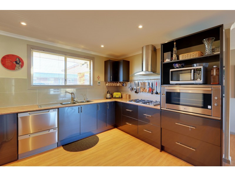 1/18 Rachel Crescent, Old Beach TAS 7017