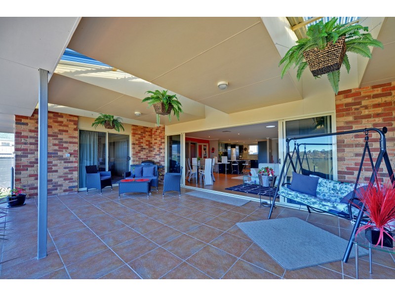 1/18 Rachel Crescent, Old Beach TAS 7017