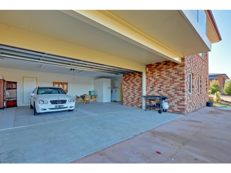 1/18 Rachel Crescent, Old Beach TAS 7017