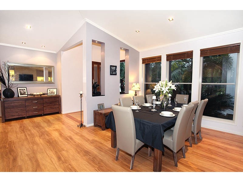 55 Monarch Place, Mons QLD 4556