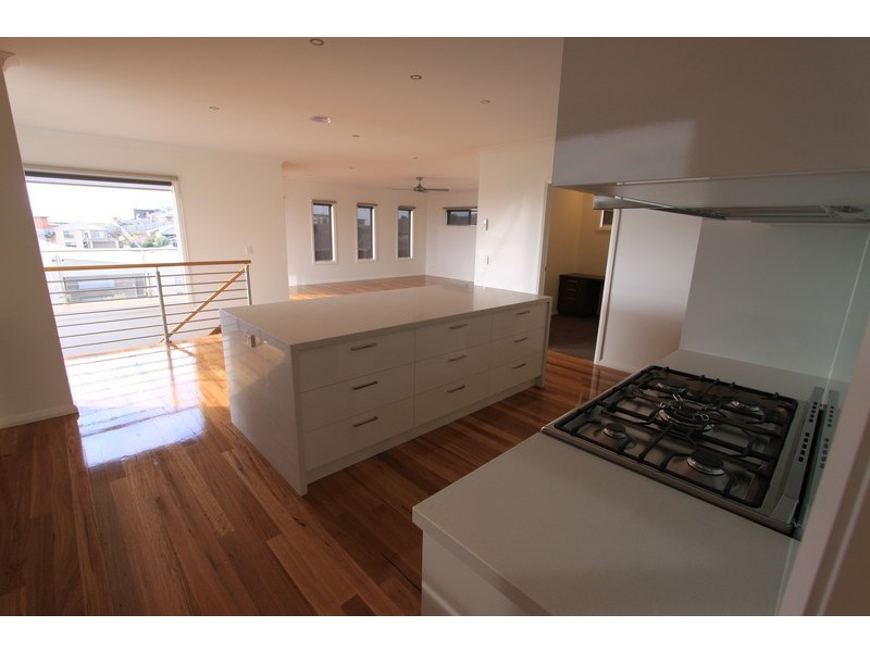 35 Swanbourne Avenue, Highton VIC 3216