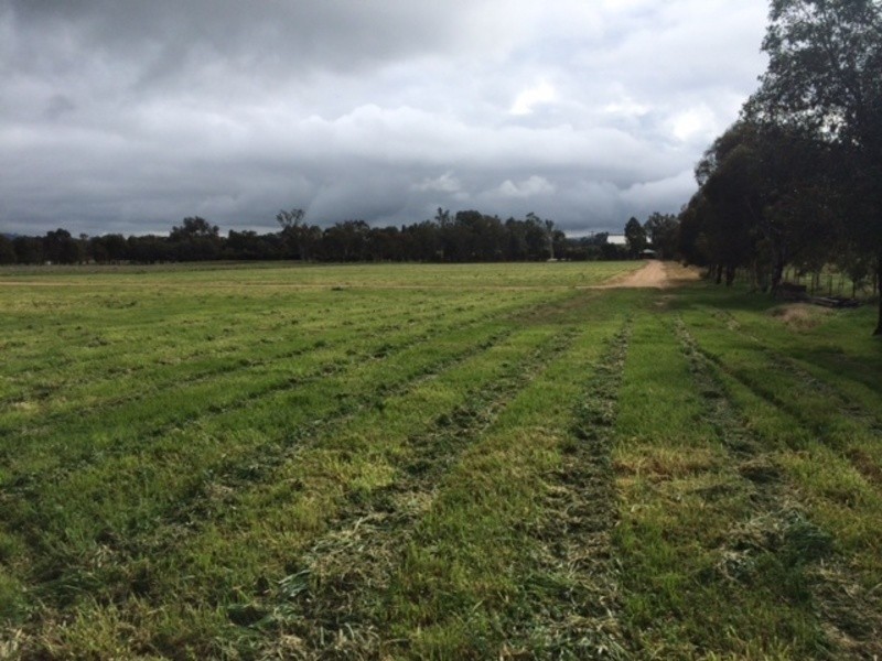 77 Hueske Road, Jindera NSW 2642