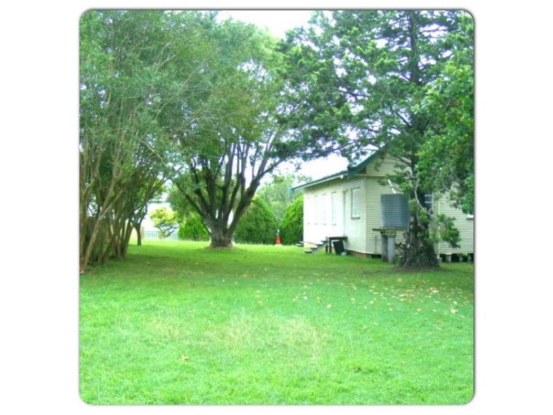 10 Tansey Street, Goomeri QLD 4601