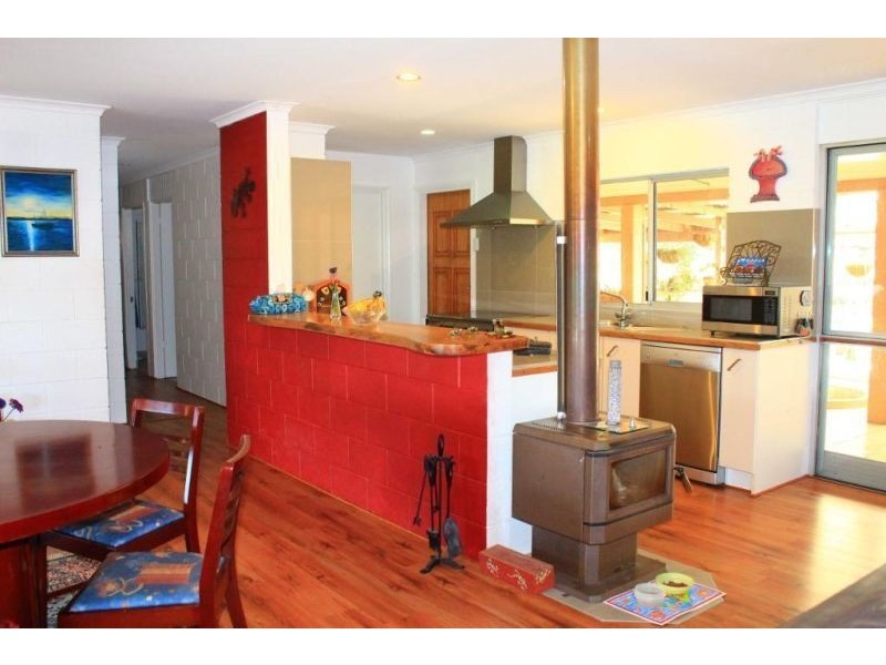 57 Brooks Road, Canina QLD 4570