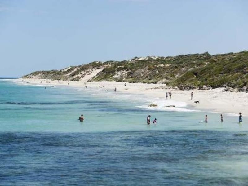 465 Burns Beach Road, Iluka WA 6028