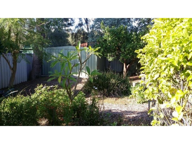 21 Amy Street, Byford WA 6122