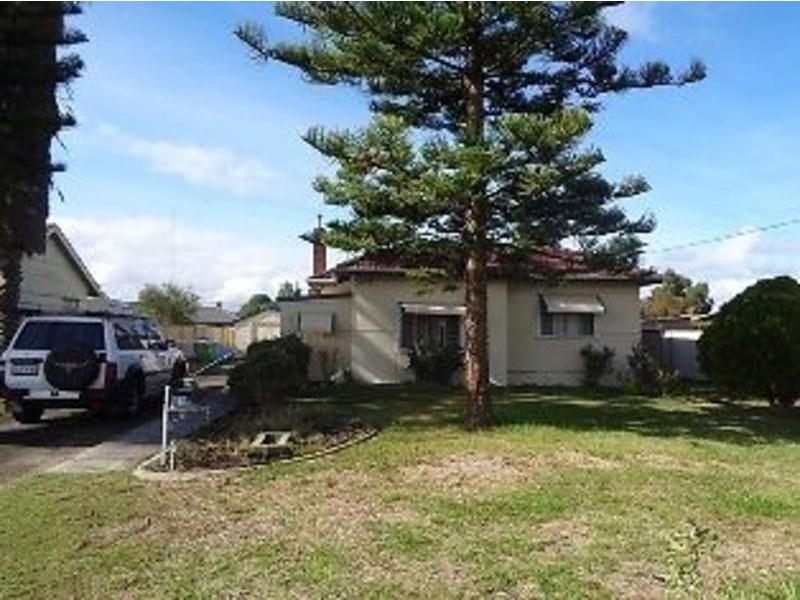 5 Doolan Street, Carey Park WA 6230