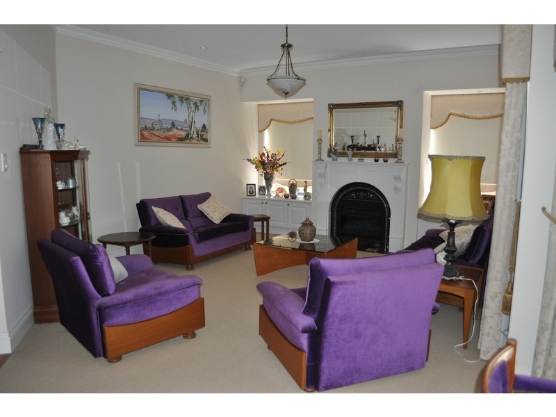 10 Silkwood Turn, Churchlands WA 6018