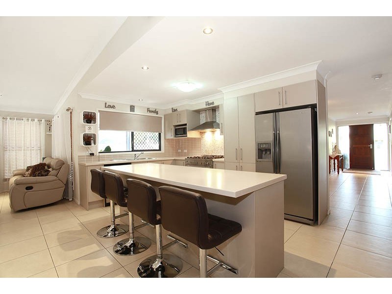14 Brush Box Place, Heathwood QLD 4110